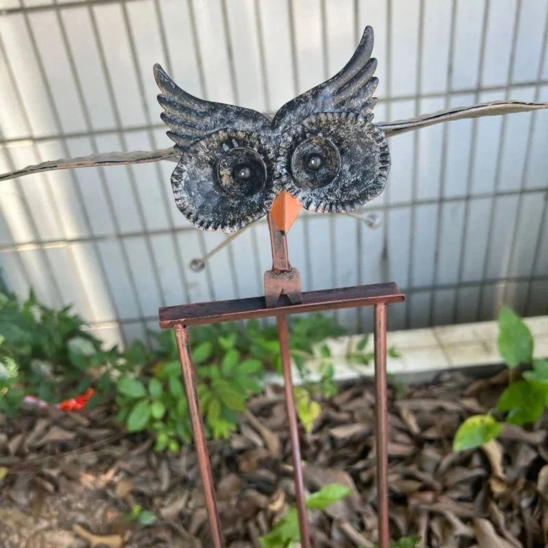 Bird Garden Art Metal Patio Decoration for Outdoor Spaces